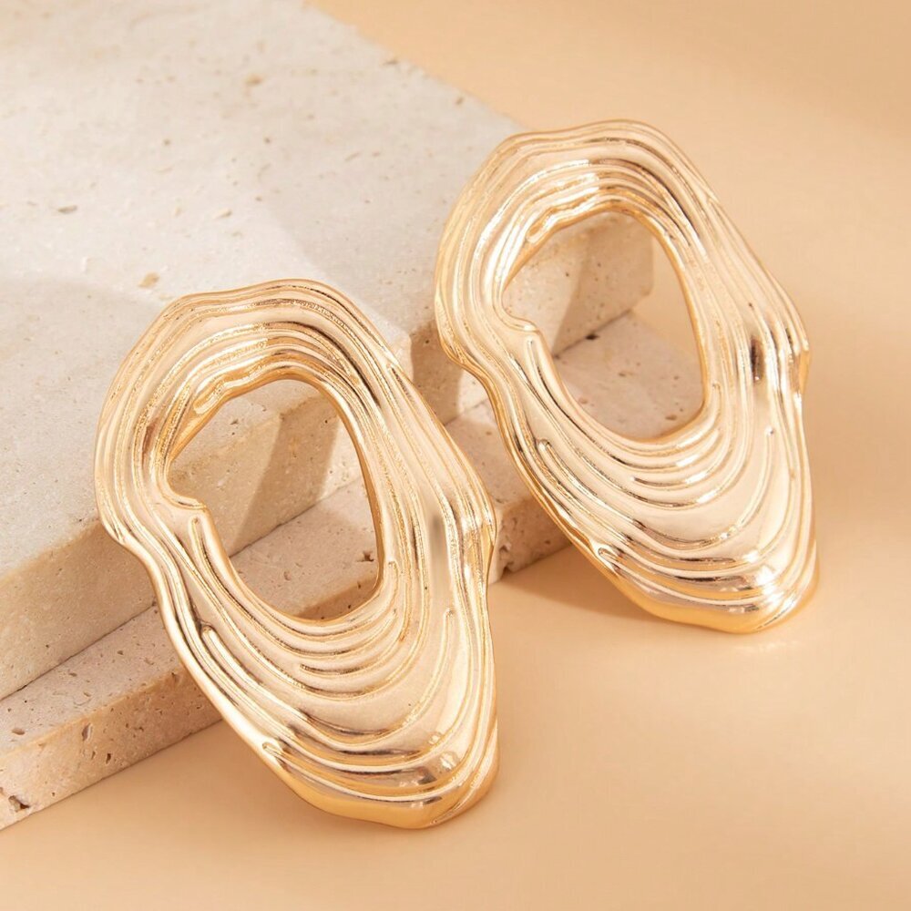 Yellow Gold Minimalist Women's Hollow Screw Stud Earrings